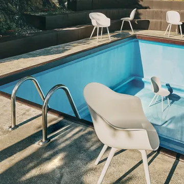 Bat Dining Υπαίθρια καρέκλα - New beige - GUBI