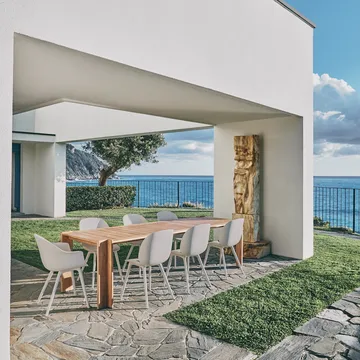 Καρέκλα υπαίθριας τραπεζαρίας Beetle - Alabaster white - GUBI