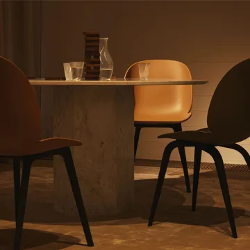 Καρέκλα Beetle Plastic - Black - GUBI