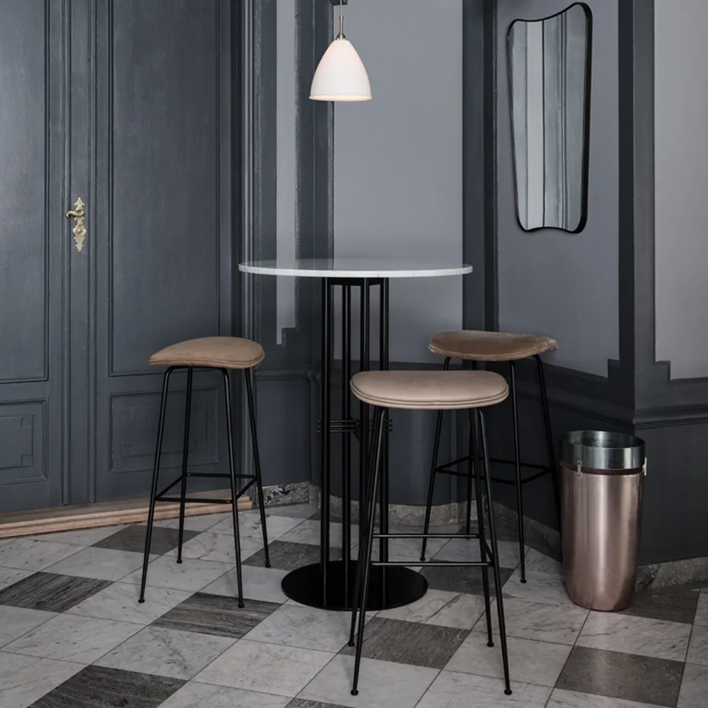 Καθρέφτης F.A.33, black brass, Μεγάλο GUBI