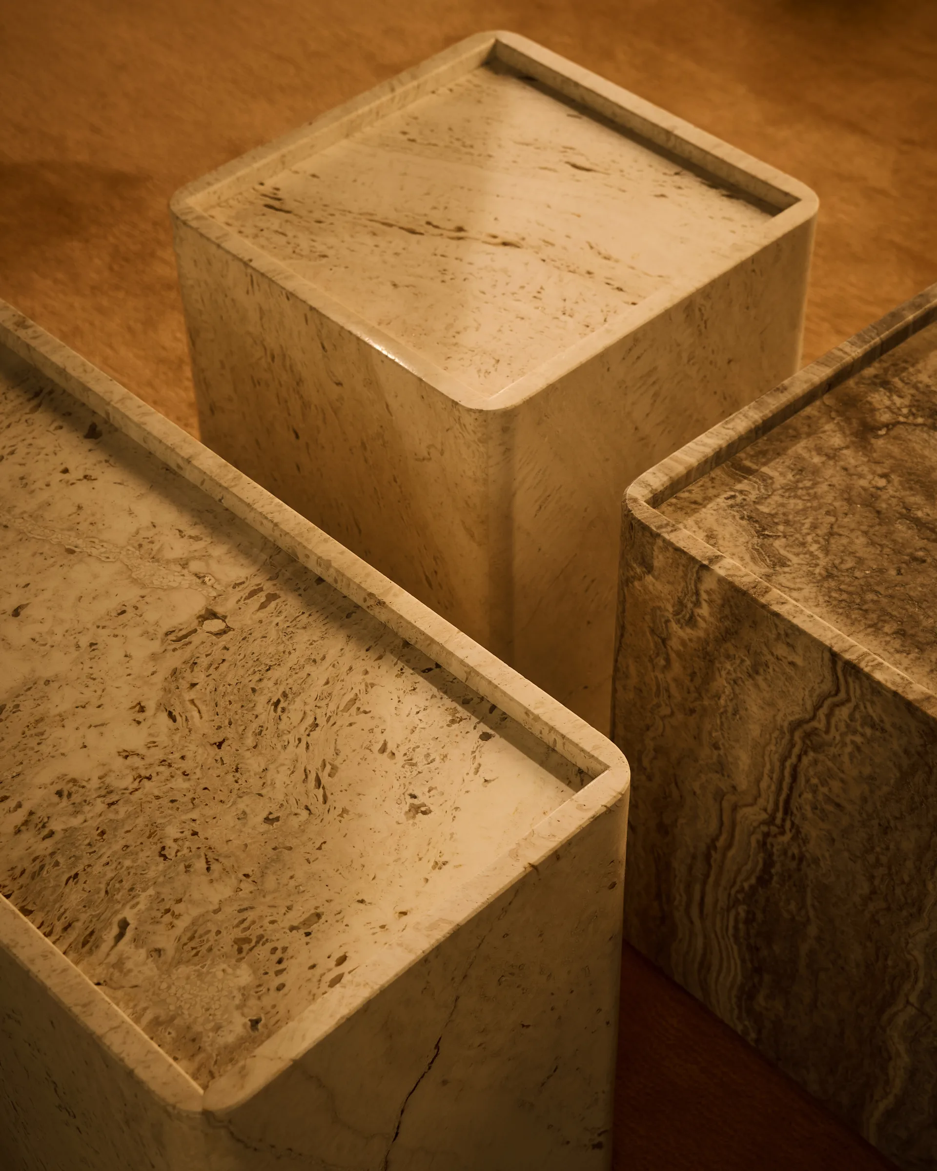 Τραπεζάκι Pietra 30x80x40 cm, Lively sepia GUBI