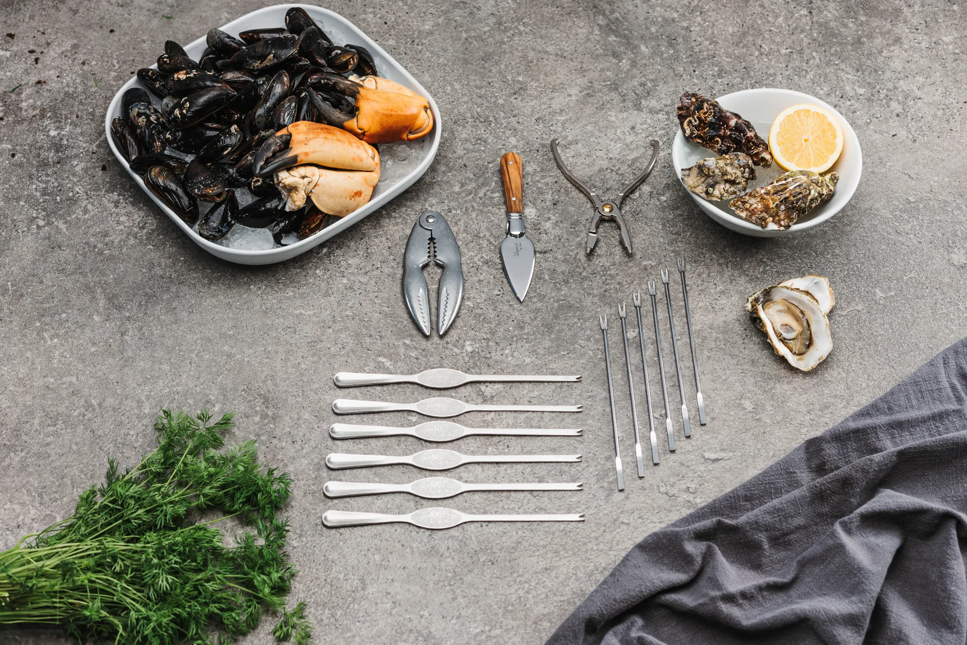 Laguiole By Hâws σετ μαχαιριών για θαλασσινά 15 τεμ., Ελιά-ανοξείδωτο ατσάλι Hâws