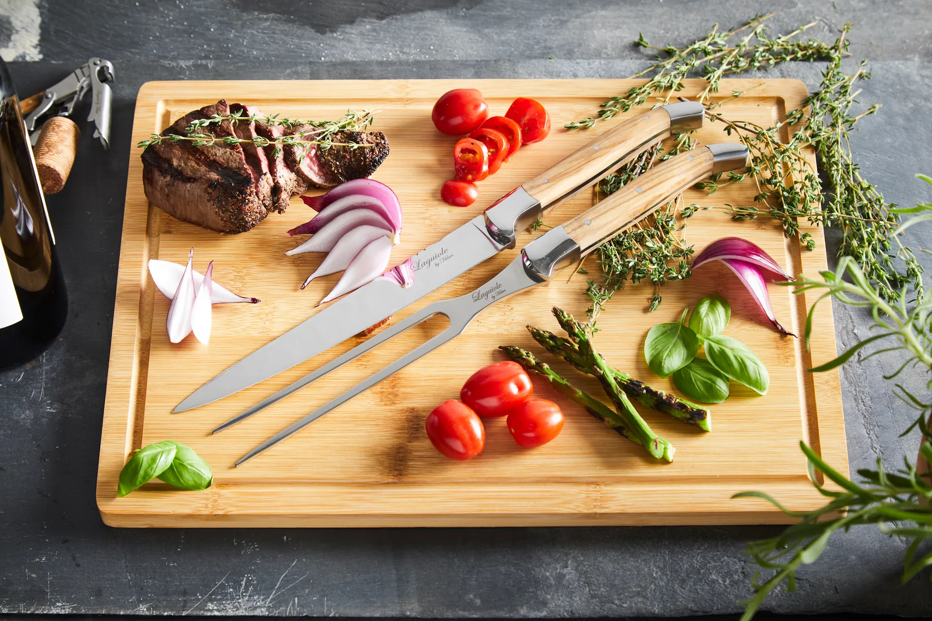 Laguiole By Hâws σετ μαχαιριών για τεμάχισμα με ξύλο κοπής 3 τεμ., Olive Hâws