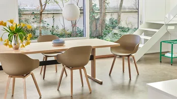 About a Chair 22 2.0 καρέκλα - Clay-λακαρισμένη βάση από δρυς - HAY