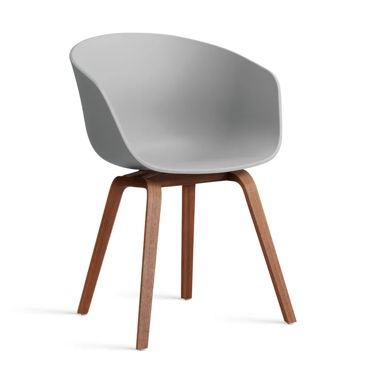 About a Chair 22 2.0 καρέκλα - Concrete grey-λακαρισμένη βάση από καρυδιά - HAY