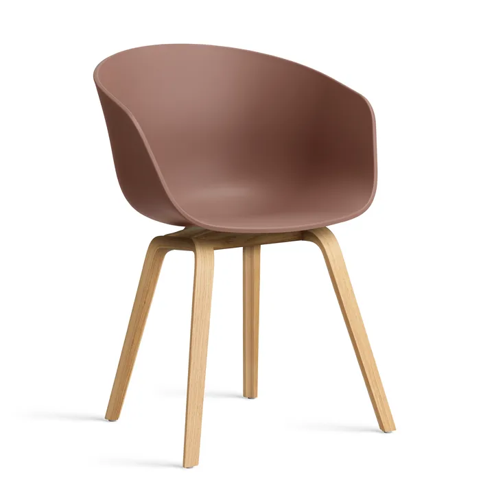 About a Chair 22 2.0 καρέκλα - Soft brick-λακαρισμένη βάση από δρύινο ξύλο - HAY