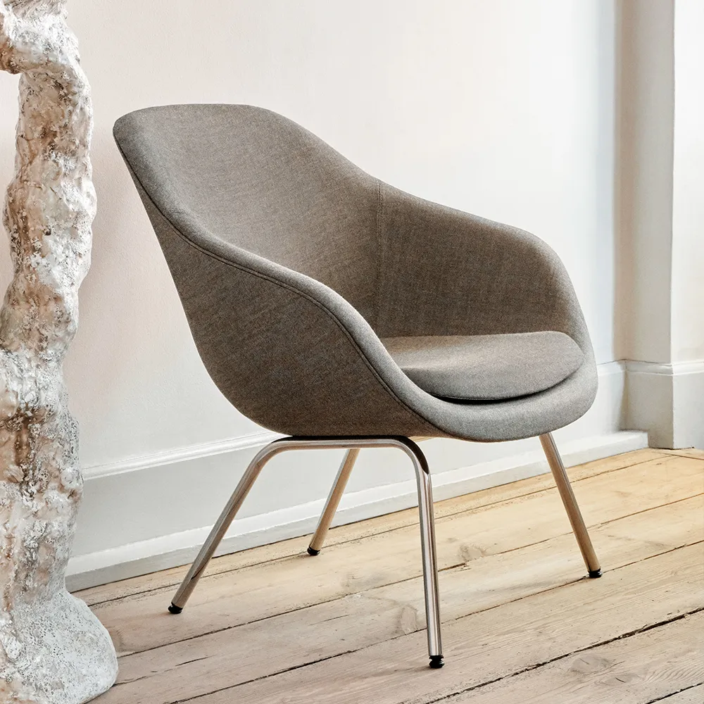 About a Lounge 87 πολυθρόνα, Remix 173 dark grey-μαύρη βάση HAY