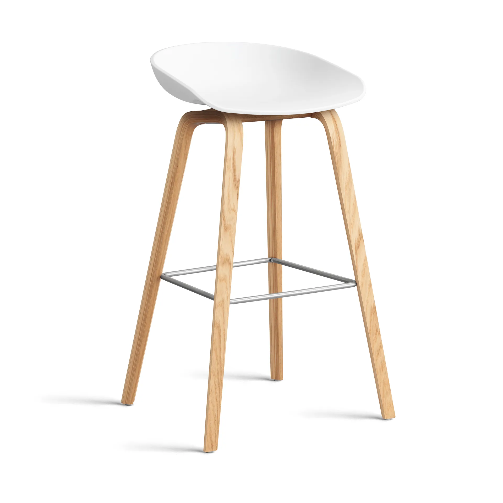 About a Stool 32 High σκαμπό μπαρ με βαμμένη βάση από δρυ 2.0, Λευκό-ανοξείδωτο ατσάλι στήριγμα HAY