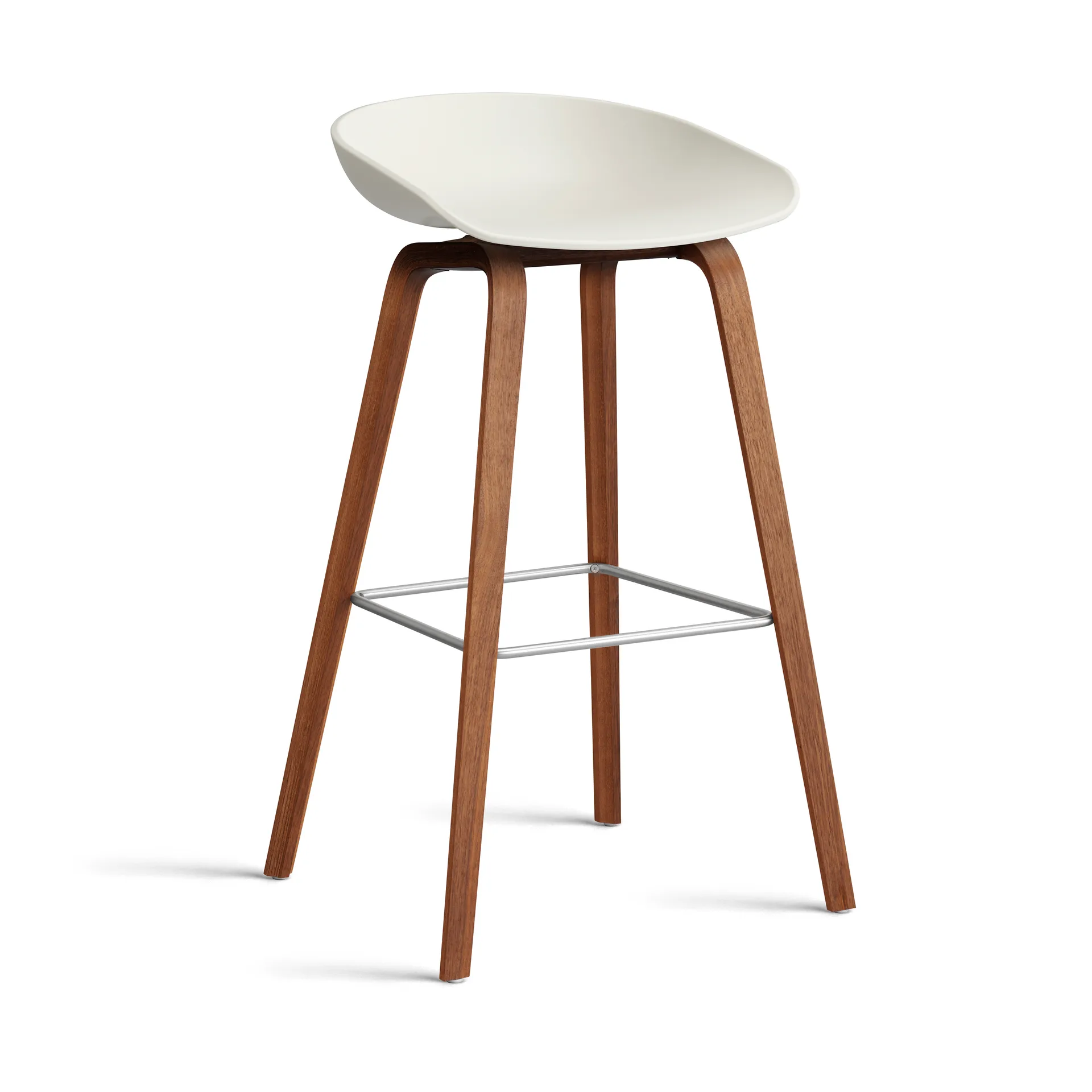 About a Stool 32 High σκαμπό μπαρ με βάση από καρυδιά 2.0, Melange cream-ανοξείδωτο ατσάλι στήριγμα HAY