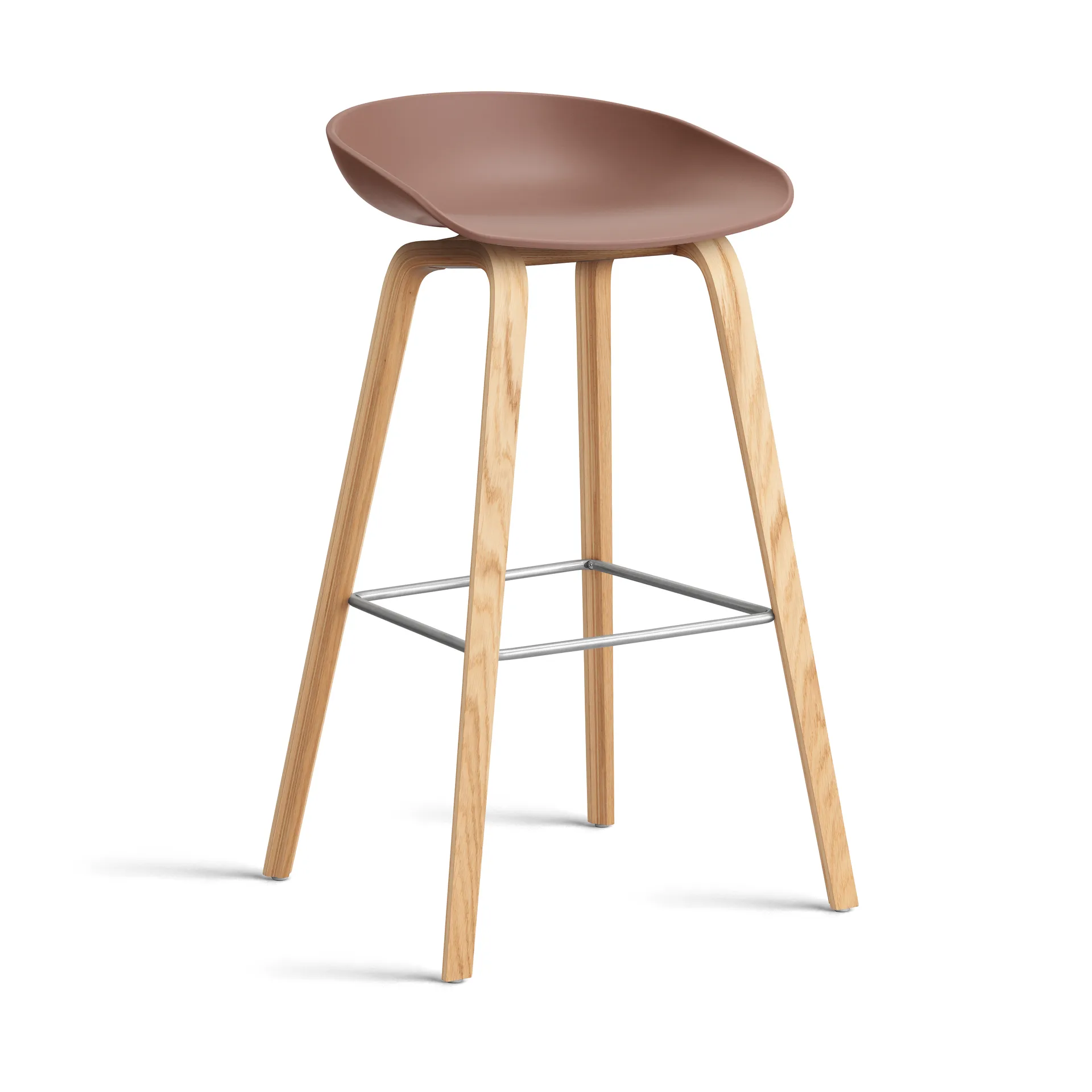 About a Stool 32 High σκαμπό μπαρ με βαμμένη βάση από δρυ 2.0, Soft brick-ανοξείδωτη χαλύβδινη βάση HAY