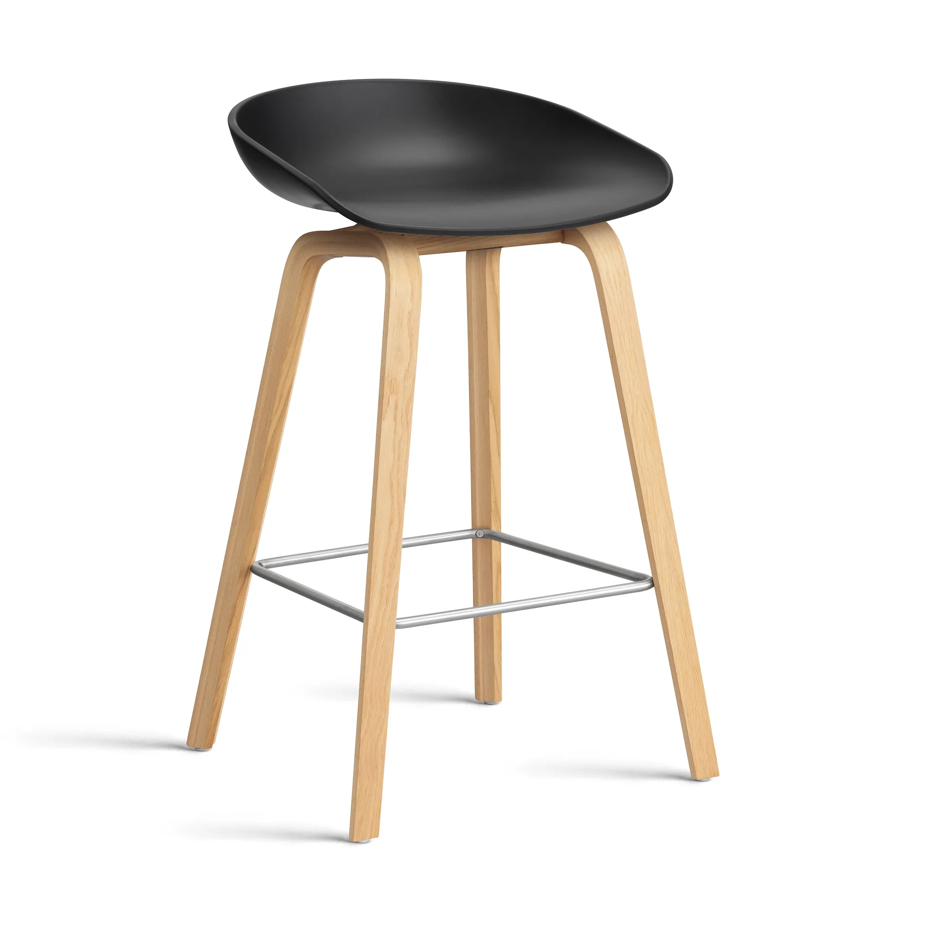 About a Stool 32 Low σκαμπό μπαρ βαμμένη βάση δρυς 2.0, Μαύρο-ανοξείδωτο ατσάλι στήριγμα HAY