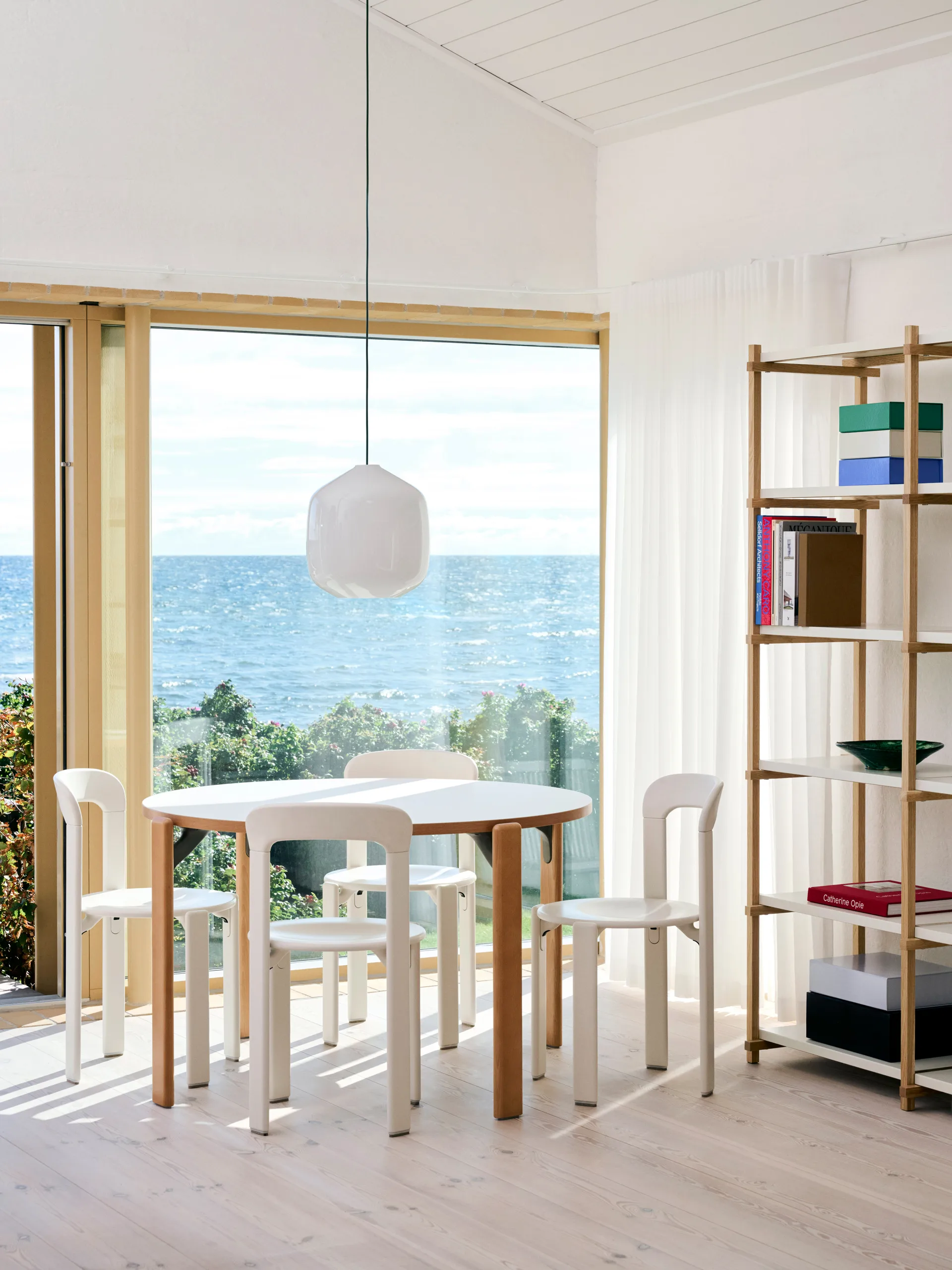 Buoy κρεμαστό φωτιστικό Ø30 cm, Opal glass-beton grey HAY