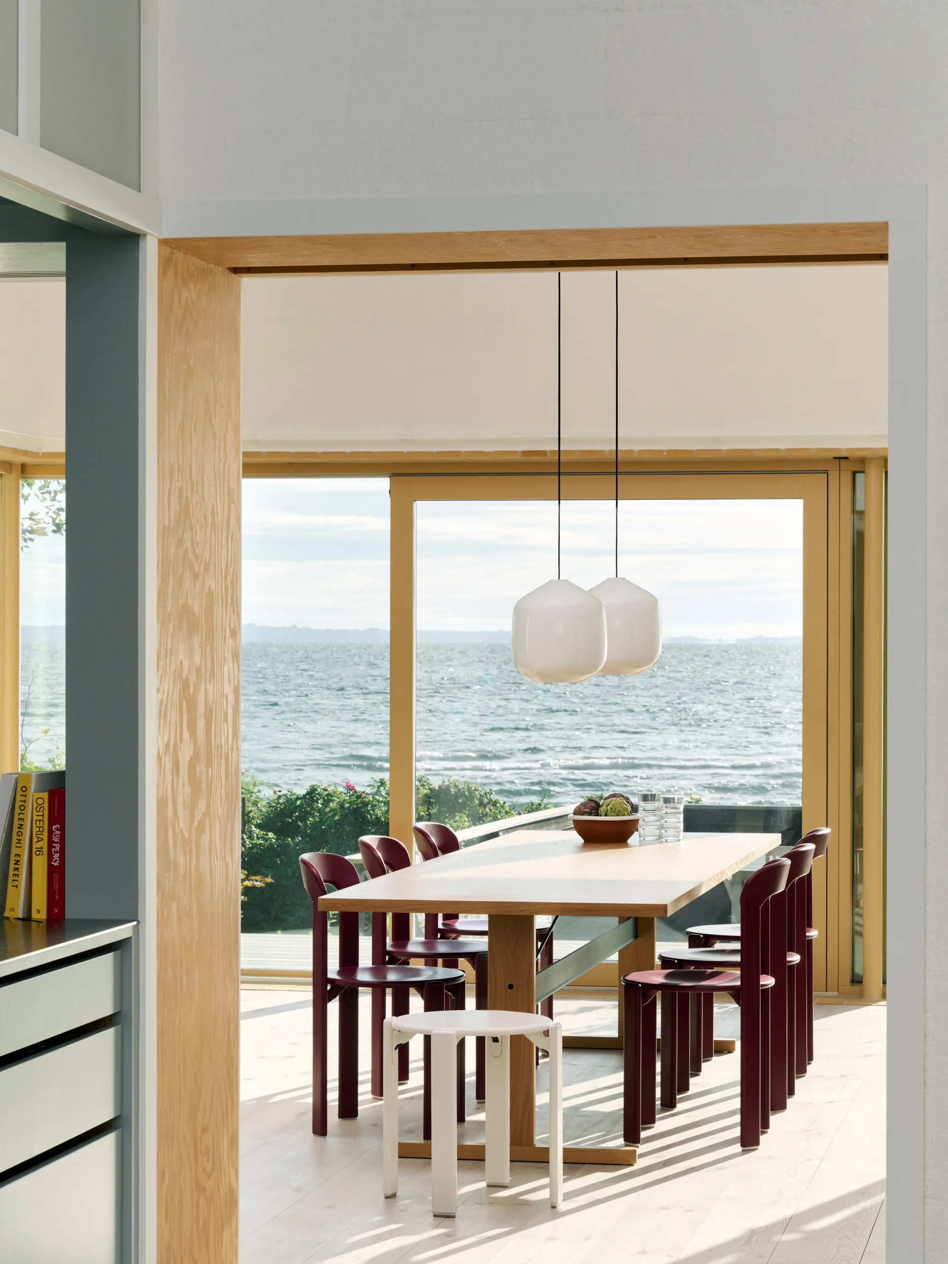 Buoy κρεμαστό φωτιστικό Ø30 cm, Opal glass-garden green HAY