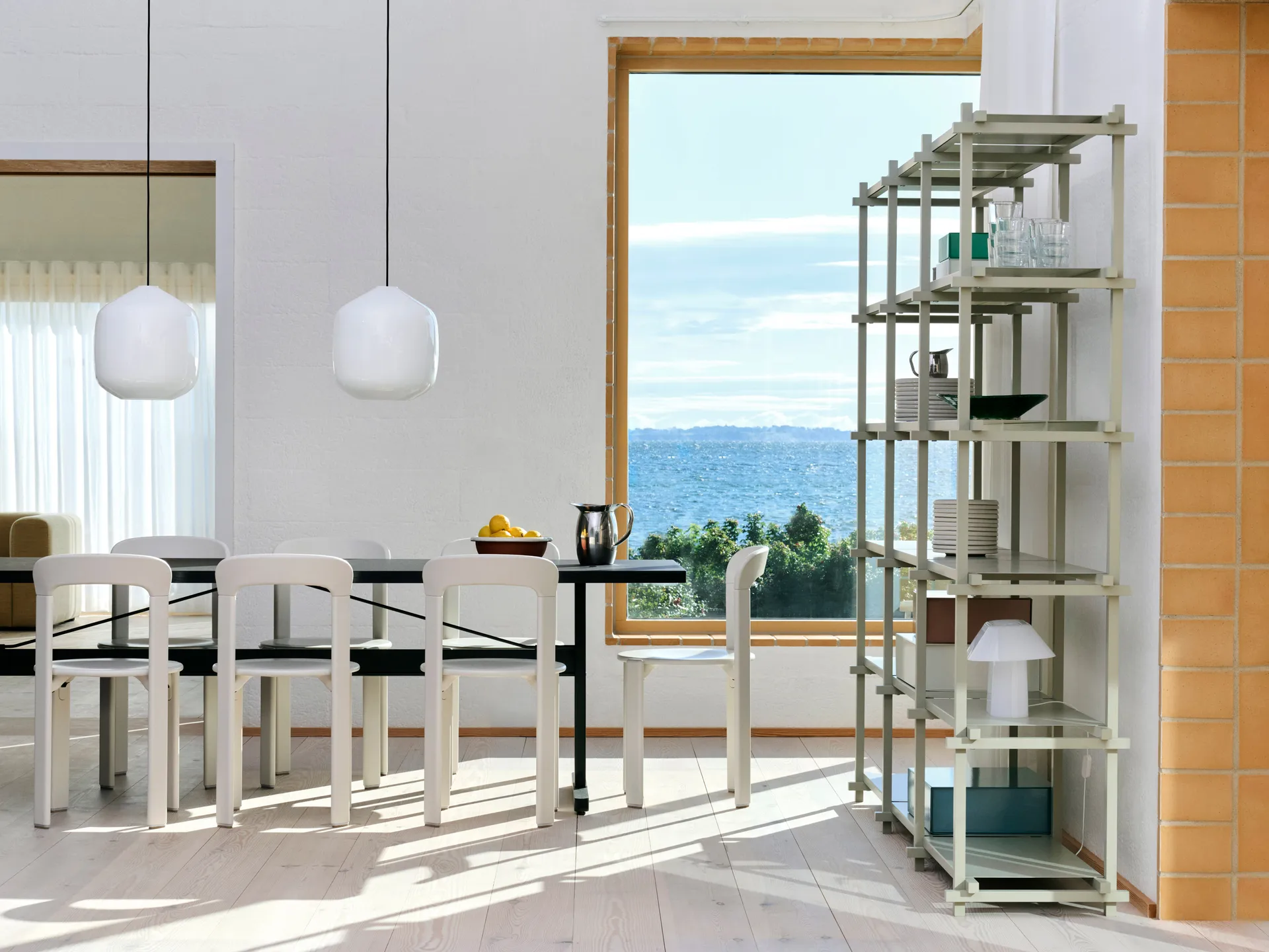 Buoy κρεμαστό φωτιστικό Ø30 cm, Opal glass-garden green HAY