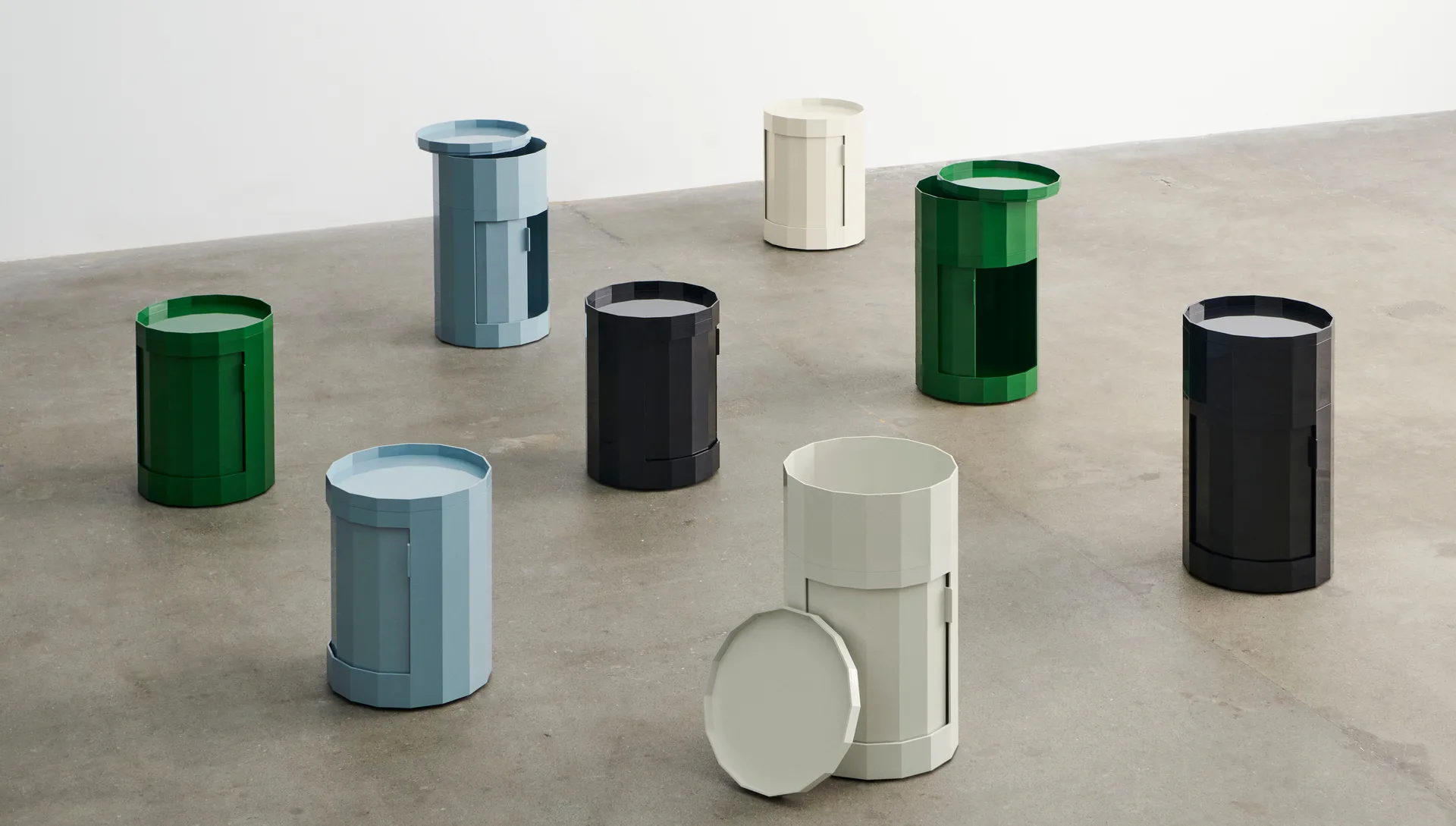 Facet Cabinet 100 βοηθητικό τραπεζάκι, Misty grey HAY