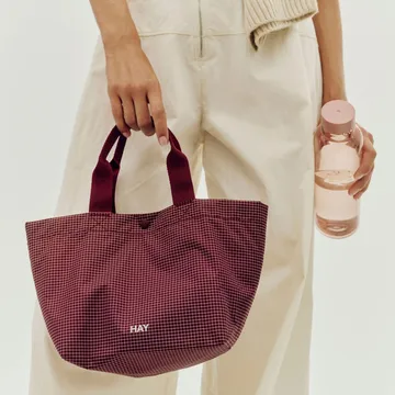 Grid Everyday Bag τσάντα - Burgundy, mini - HAY
