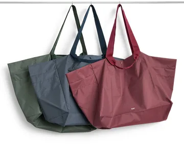 Grid Weekend Bag τσάντα - Dark green, medium - HAY