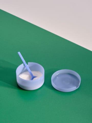 Μπολ από βοροσιλικάτο γυαλί με καπάκι και κουτάλα - Jade light blue - HAY