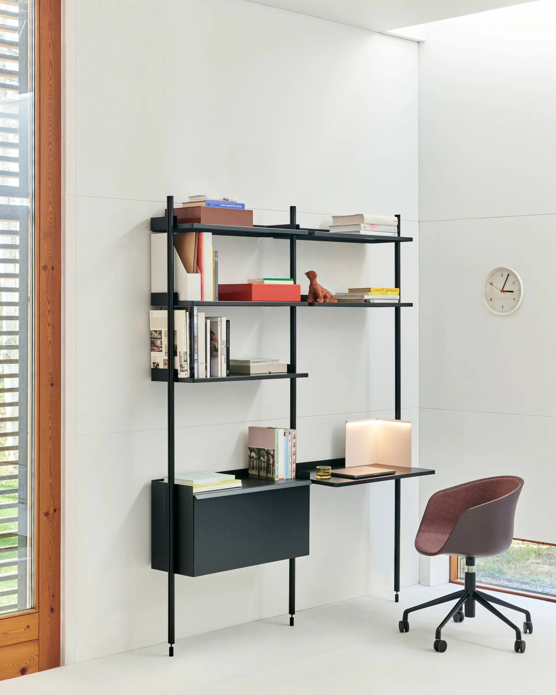 Επιτραπέζιο φωτιστικό, LBM Corner, Κρεμ HAY