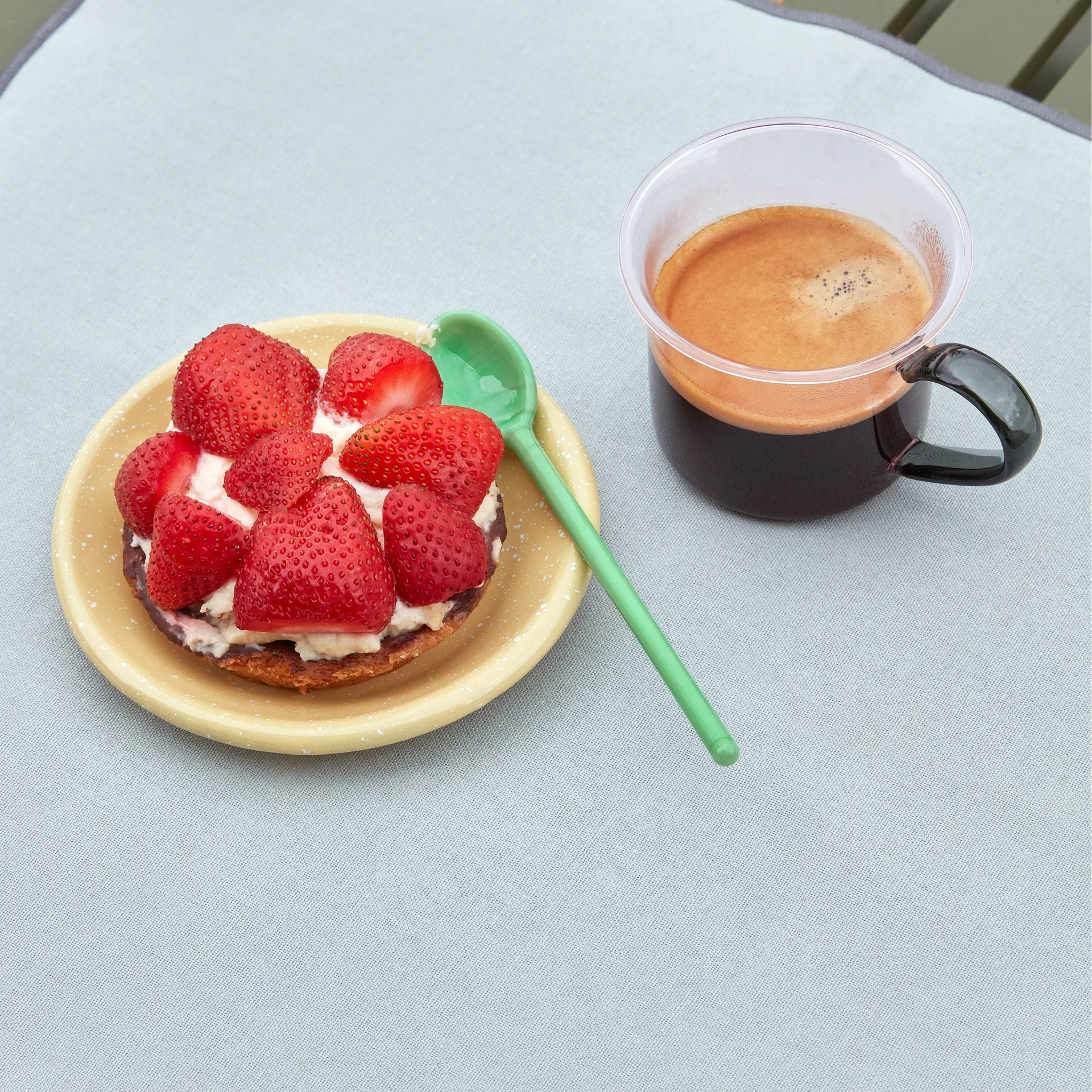 Mono γυάλινο κουτάλι Συσκευασία 2 τεμαχίων, μπλε του ουρανού-πράσινο HAY