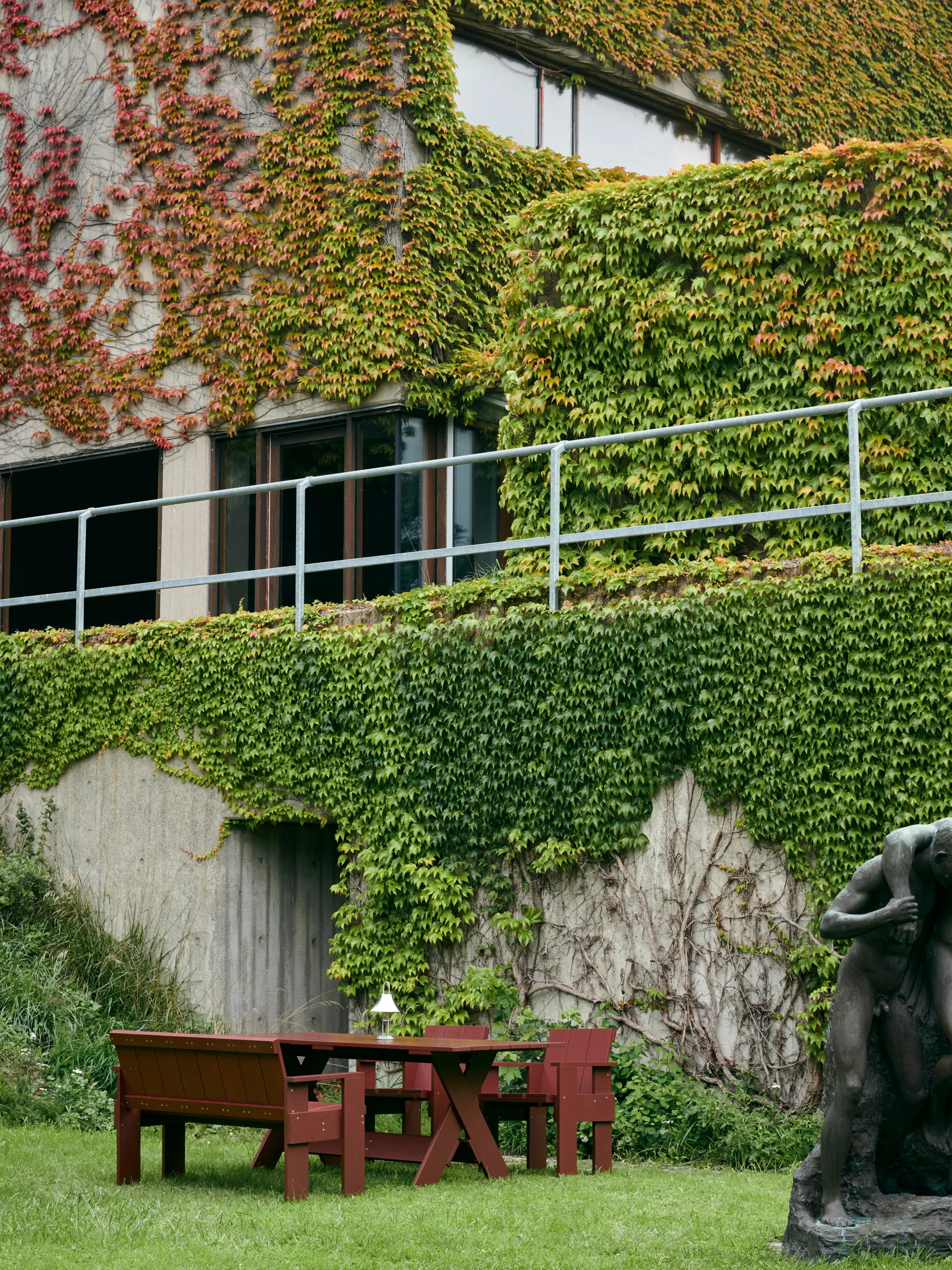 Φορητό επιτραπέζιο φωτιστικό Mousqueton, Oyster white HAY