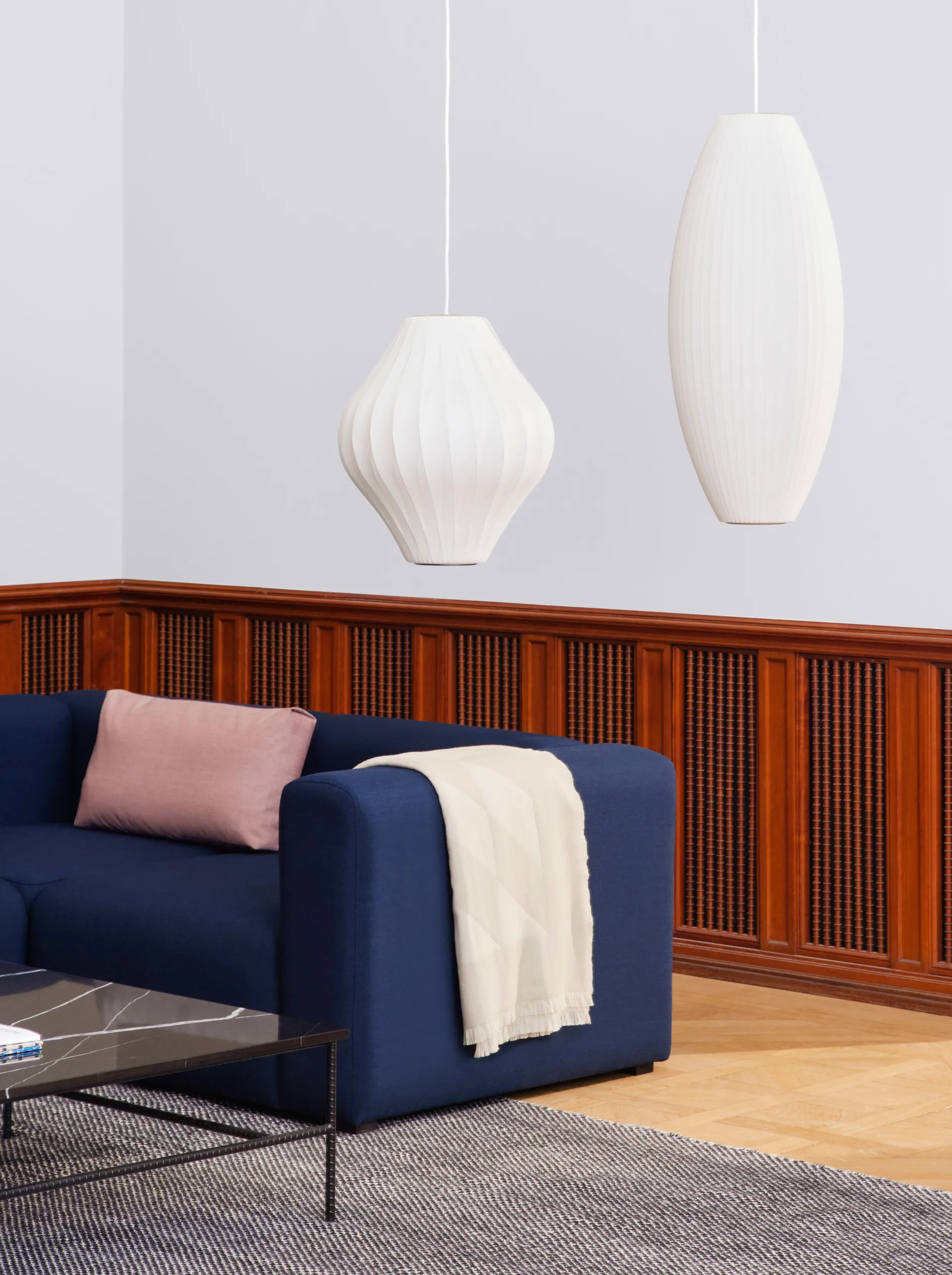 Nelson Bubble Cigar κρεμαστό φωτιστικό L, Υπόλευκο HAY