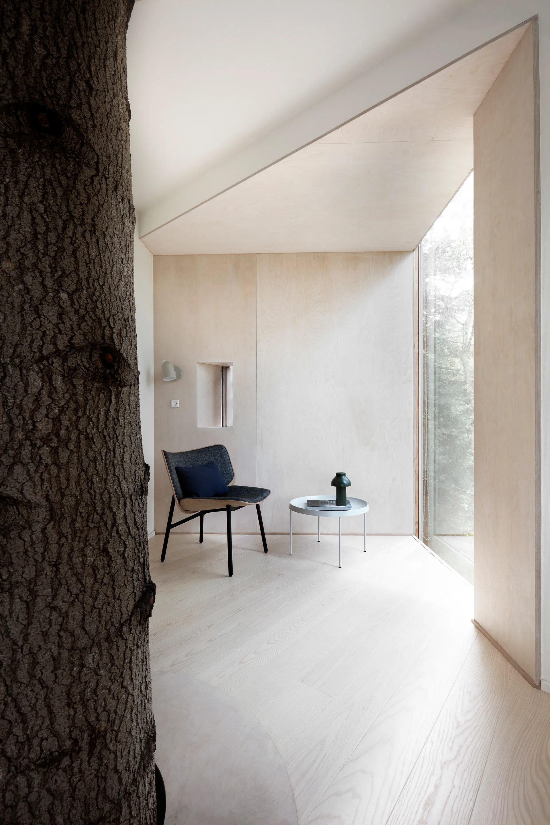 Noc wall φωτιστικό τοίχου, Υπόλευκο HAY