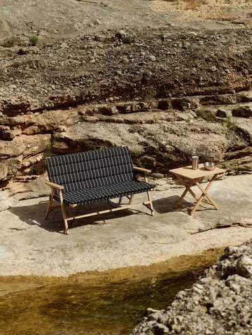 Outdoor Market πτυσσόμενος καναπές - Μαύρο-μπεζ, 2 θέσεων - HAY