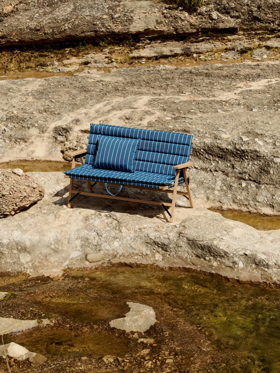 Outdoor Market πτυσσόμενος καναπές, Μπλε-μπεζ, 2 θέσεων HAY