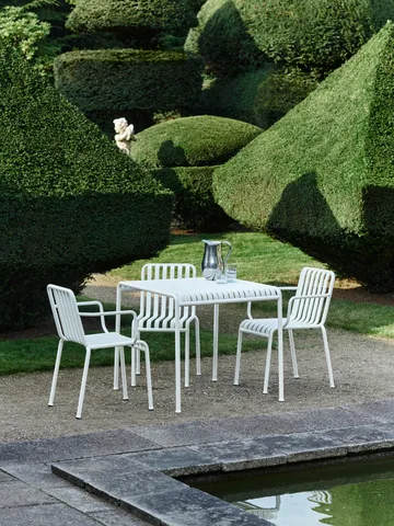 Palissade τραπεζαρία 2 καρέκλες 82,5x90 εκ. cream white - HAY