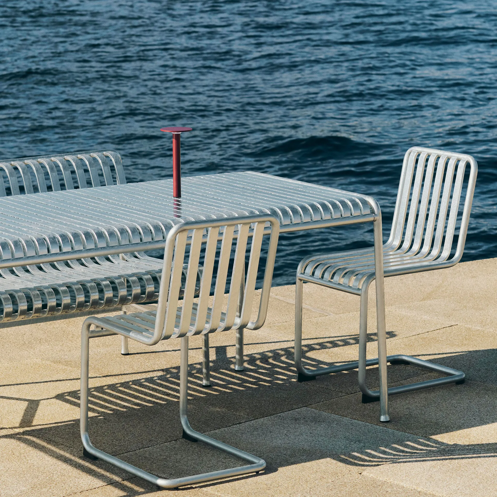 Palissade Cantilever καρέκλα, Hot galvanised steel HAY