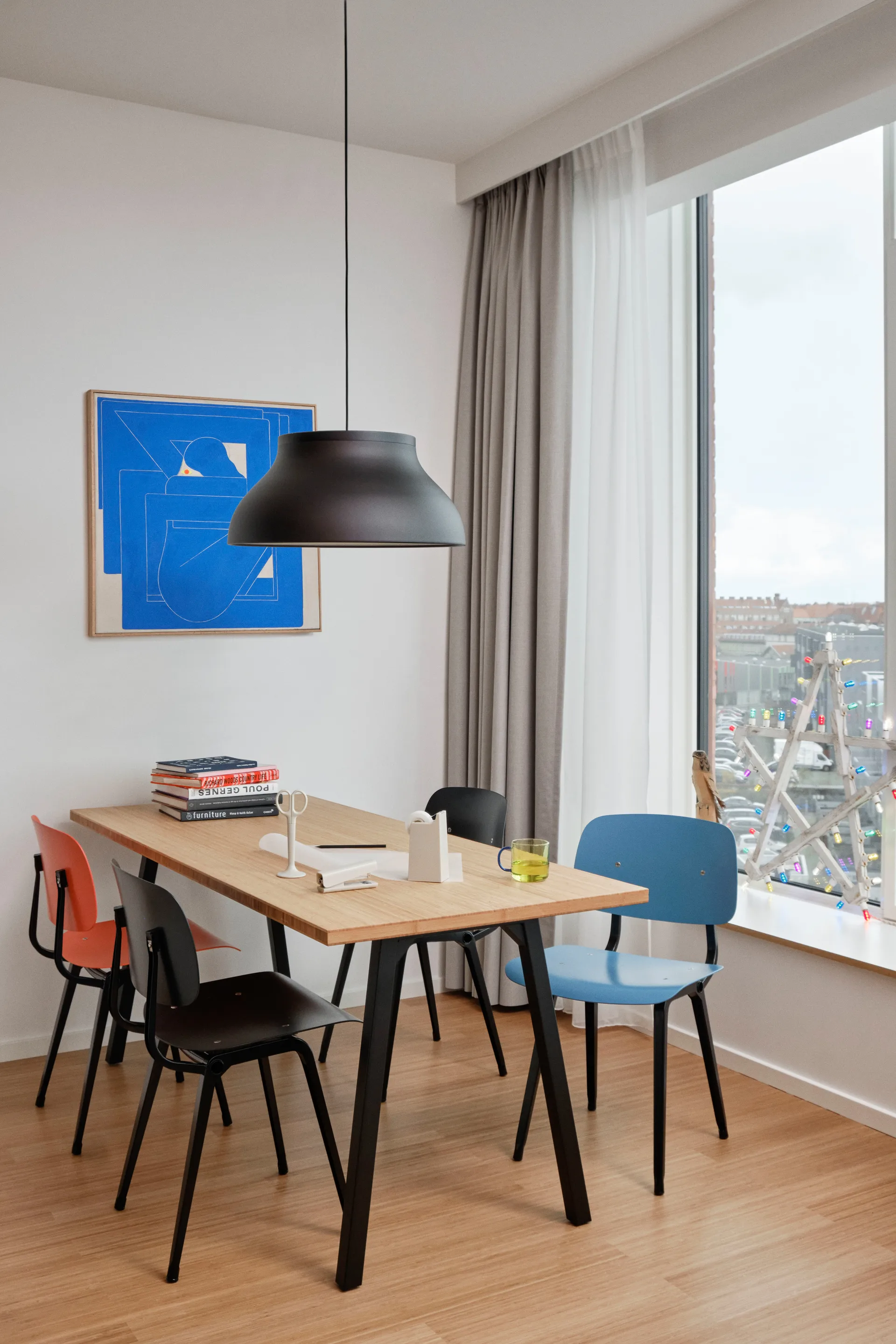 PC κρεμαστό φωτιστικό L Ø60 cm, Απαλό μαύρο HAY