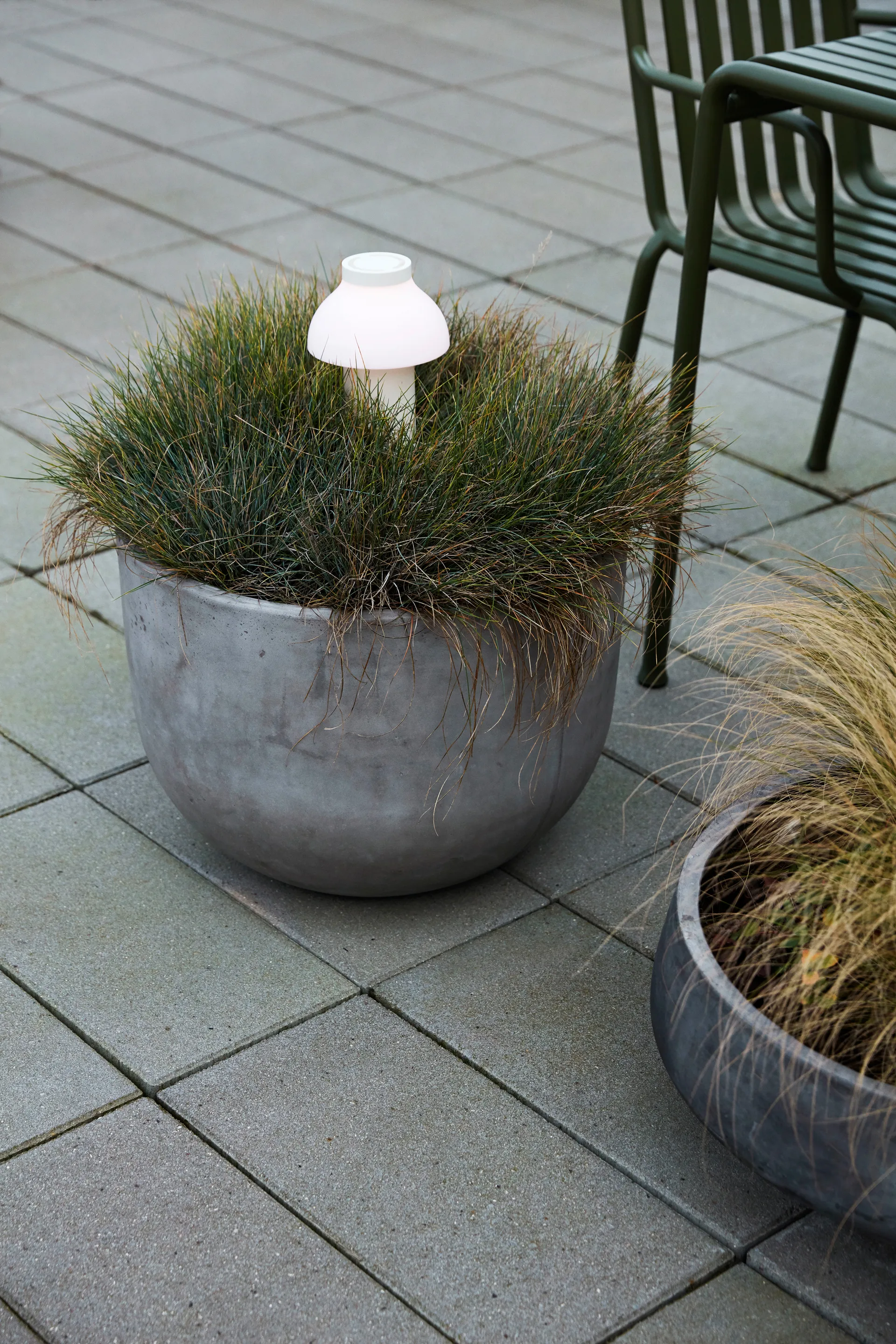 PC φορητό επιτραπέζιο φωτιστικό, Κρεμ λευκό HAY