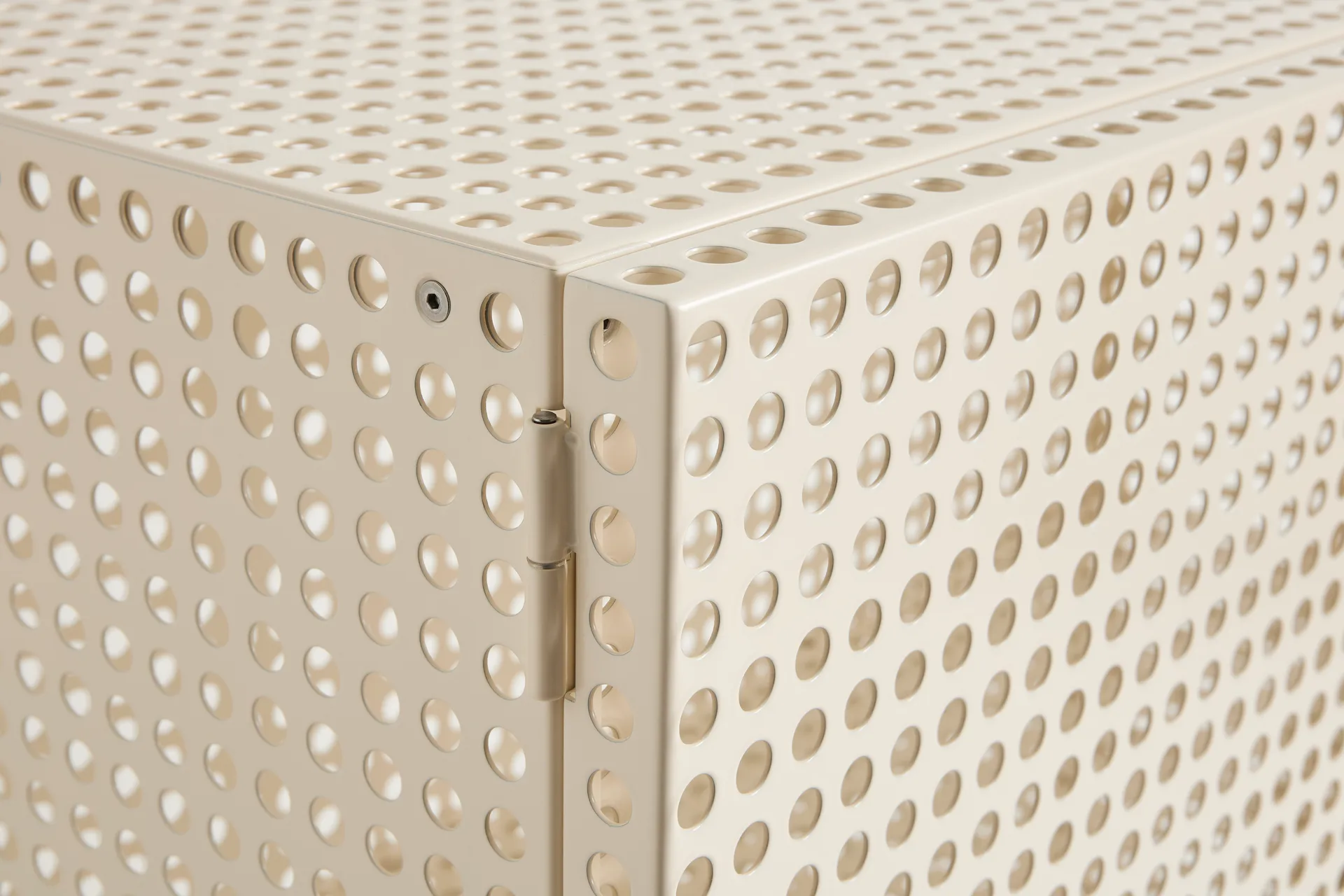 Perforated Cabinet ντουλάπι large, Eggshell HAY