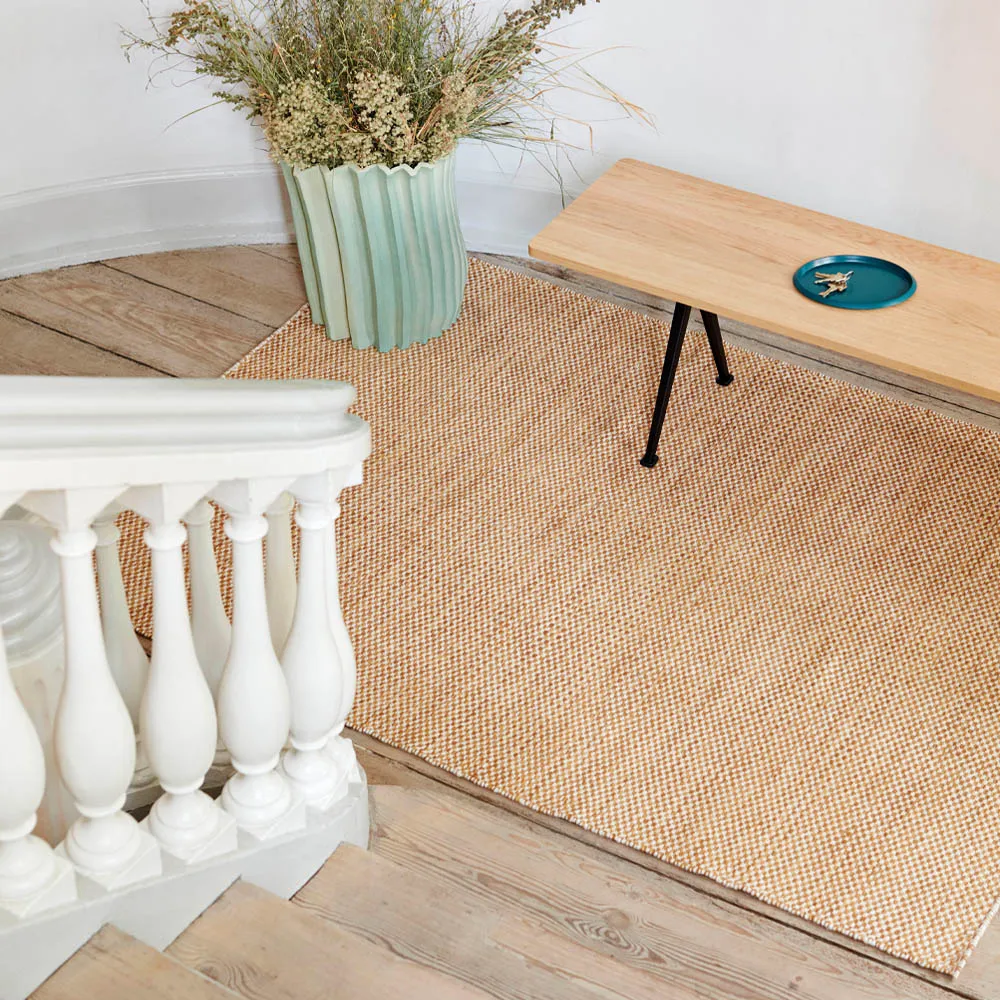 Pyramid πάγκος, Oak matt lacqured-190cm-μαύρη χαλύβδινη βάση HAY