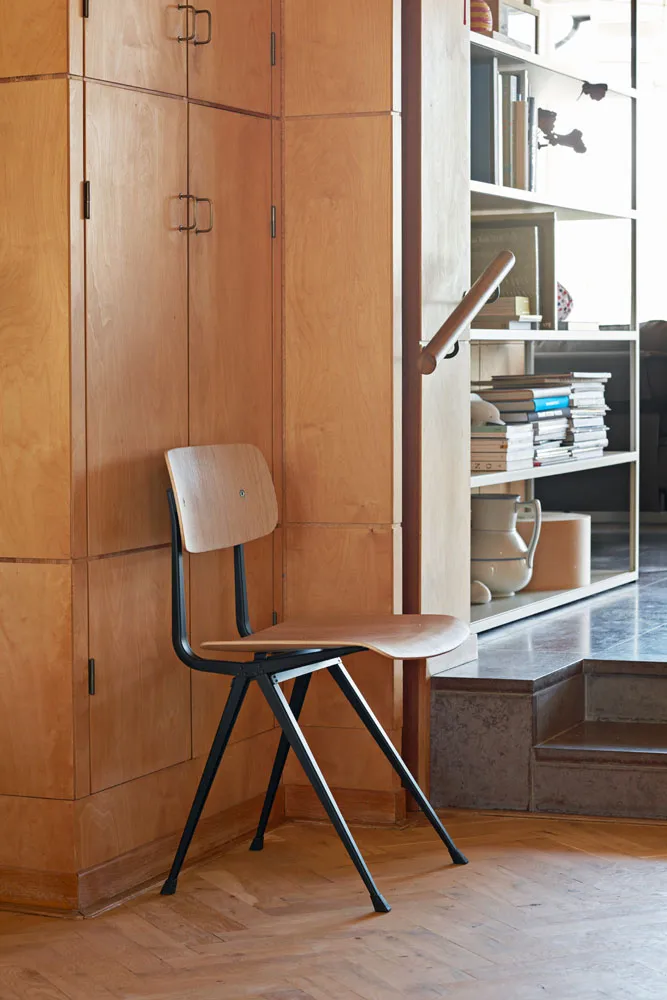 Result καρέκλα, Δρυς-μαύρη μεταλλική βάση HAY