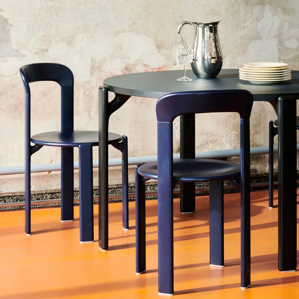 Τραπέζι φαγητού Rey Ø128 cm, deep black HAY