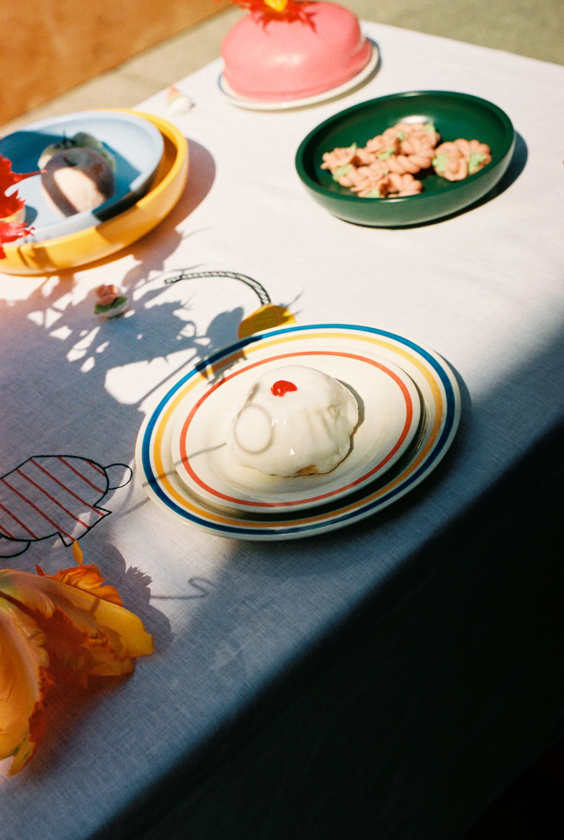 Sobremesa πιάτο Ø24.5 cm συσκευασία 2 τεμαχίων, Mπλε-κίτρινο HAY