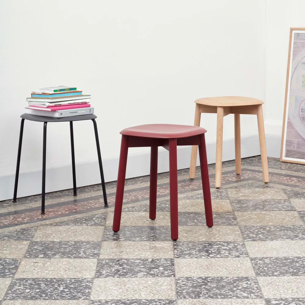 Soft Edge 72 σκαμπό, Fall red-fall red δρύινη βάση HAY