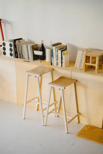 Taburete 8 χαμηλό σκαμπό μπαρ 65 cm - Eggshell - HAY