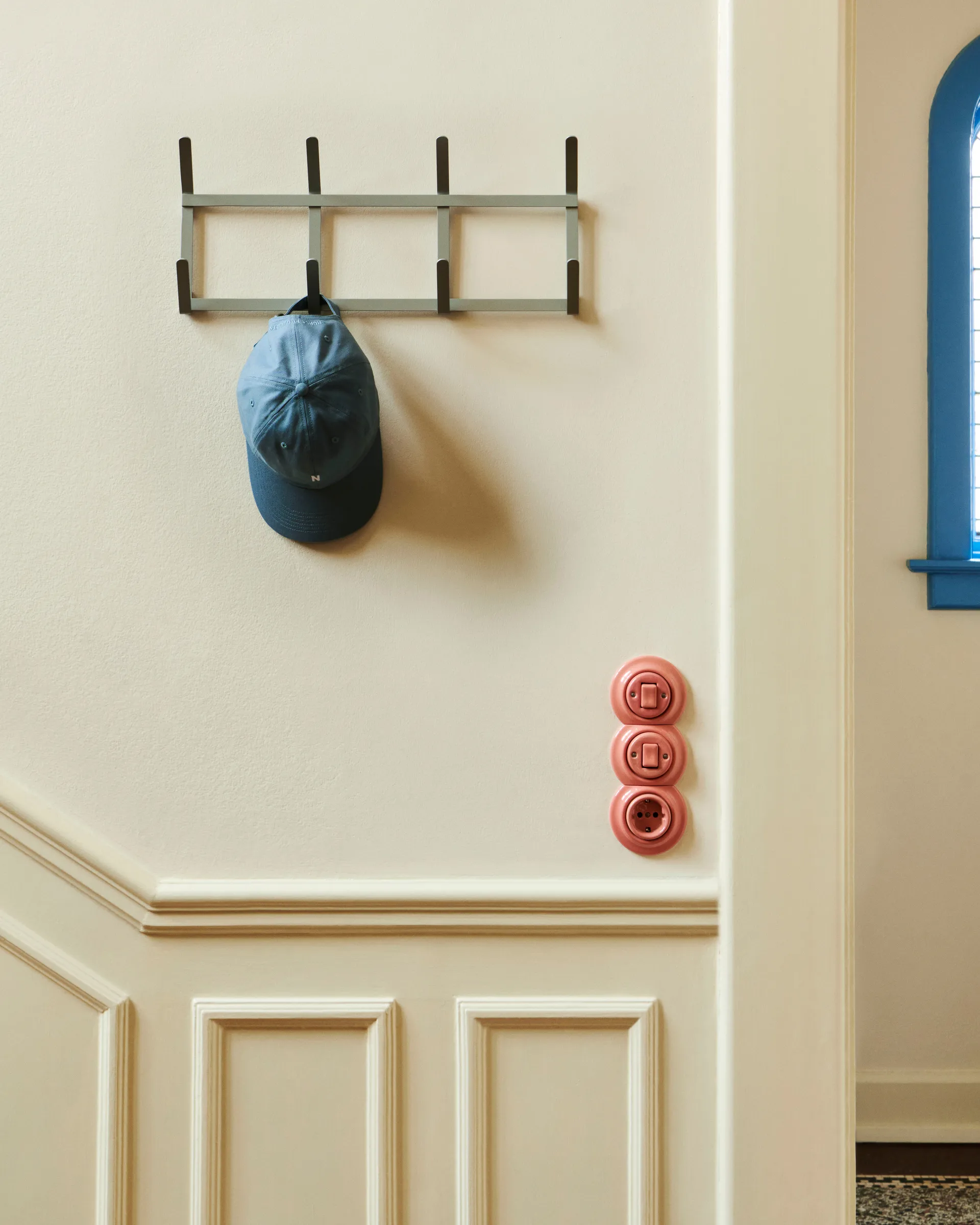 Tape κρεμάστρα, Small metallic grey HAY