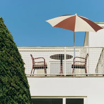 Terrazza Octagon ομπρέλα - Off-white-burgundy - HAY