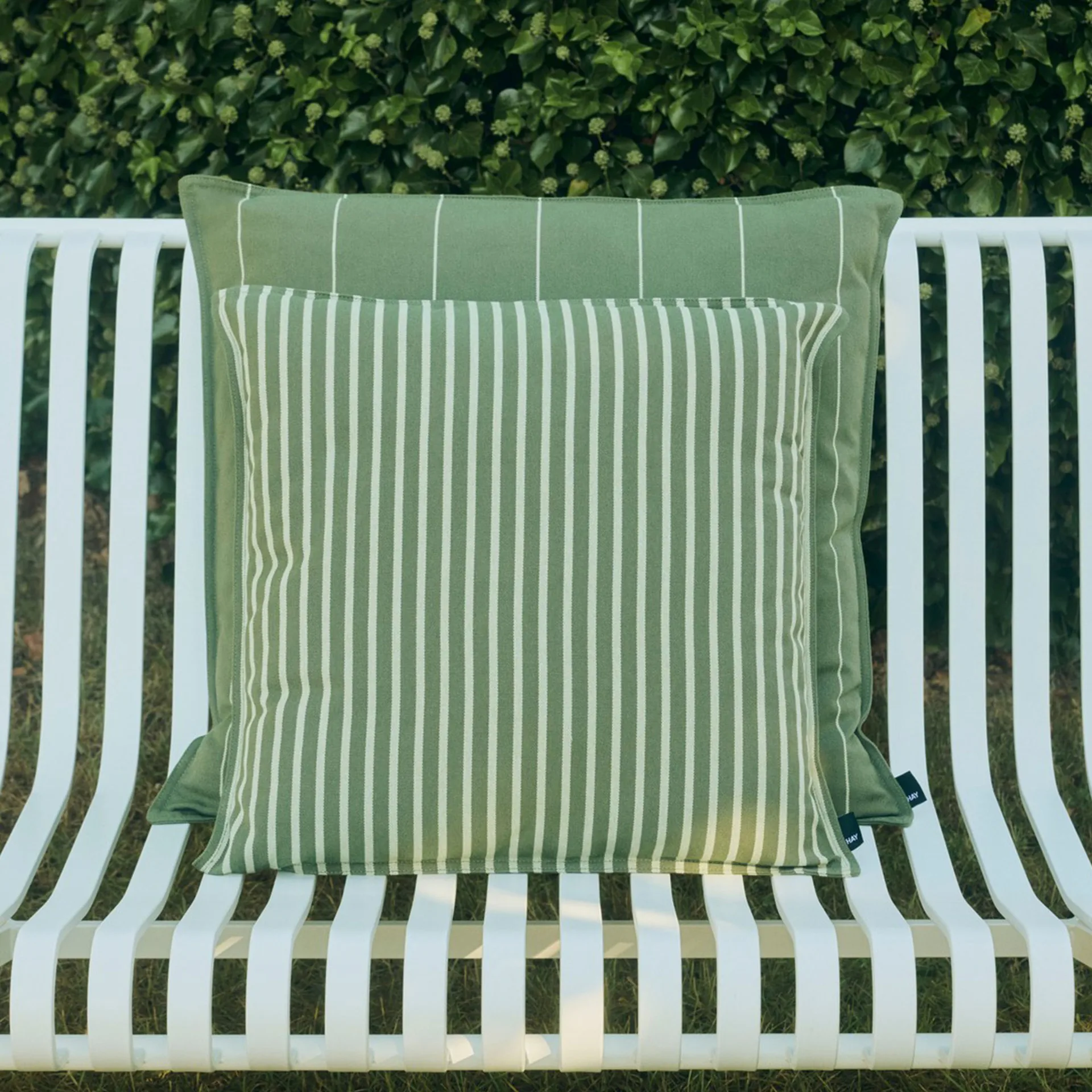 Terrazza μαξιλάρι, Olive bold stripe, 50x50 cm HAY