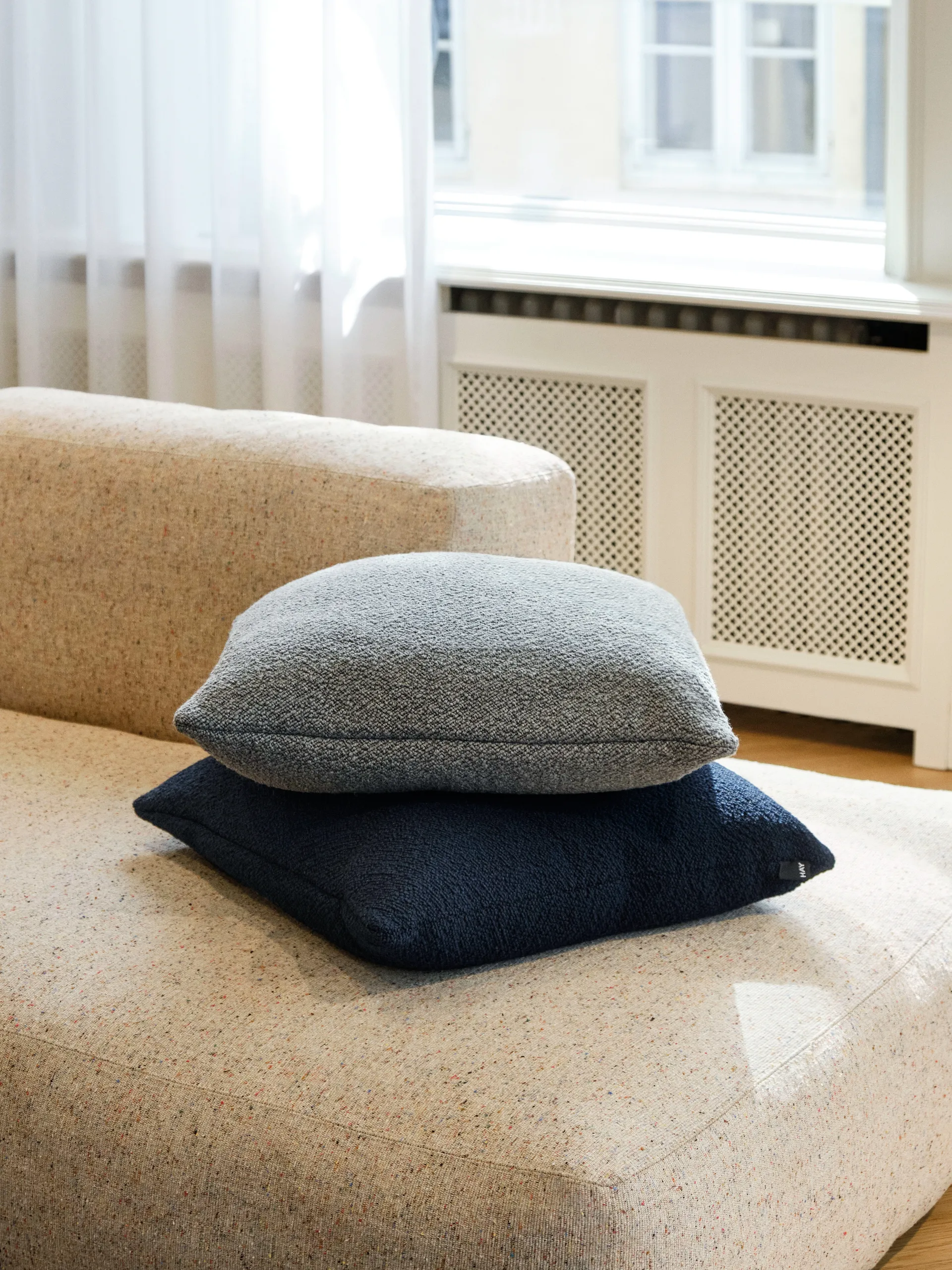 Texture μαξιλάρι 50x50 cm, Σκούρο μπλε HAY