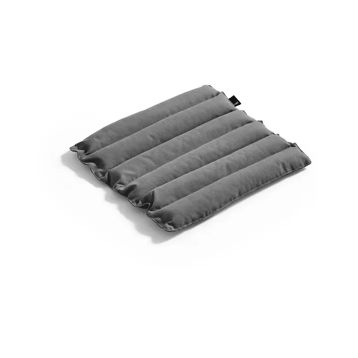 Traverse Quilted Stool κάθισμα - Μαύρο πιπέρι - HAY