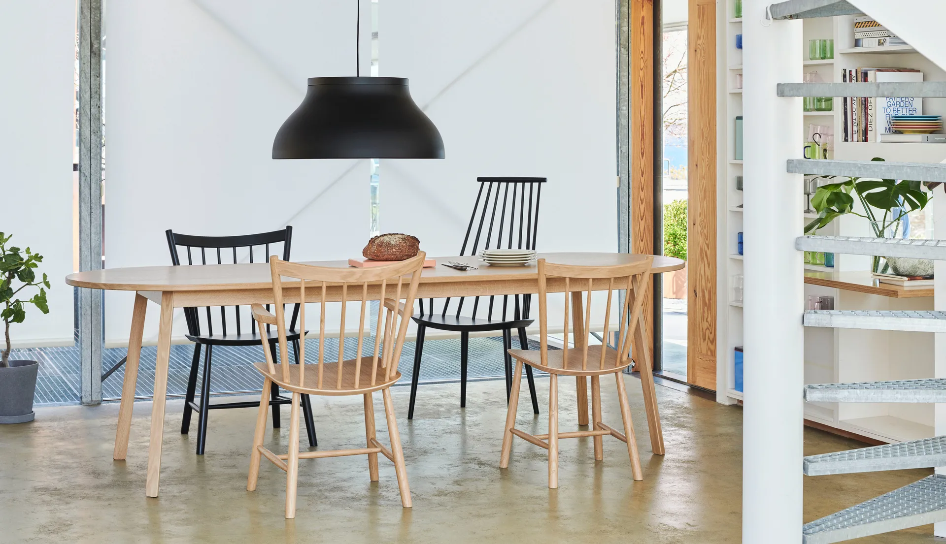 Triangle Leg τραπεζαρία, βελανιδιά λάδι, 200x85 εκ. HAY