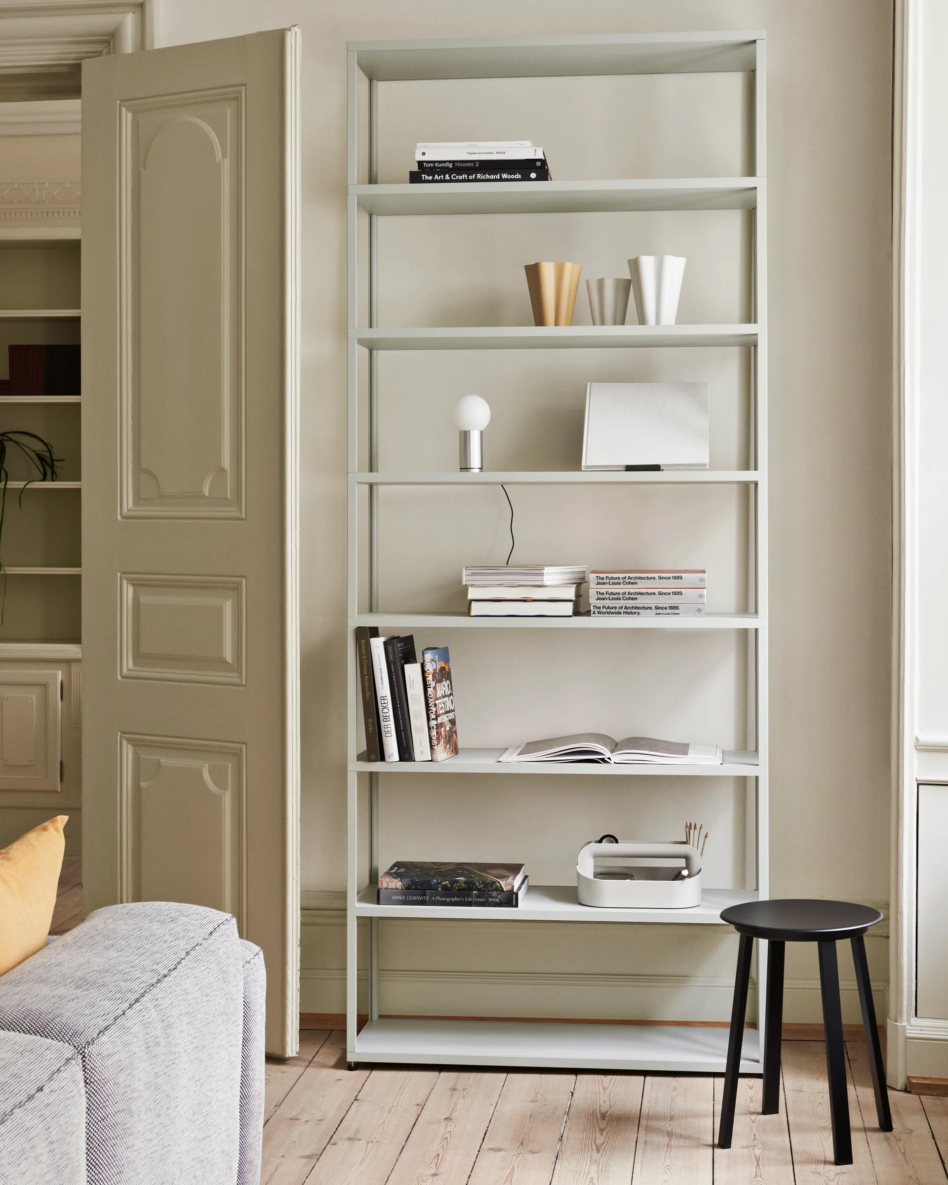 Turn On επιτραπέζιο φωτιστικό, Αλουμίνιο HAY