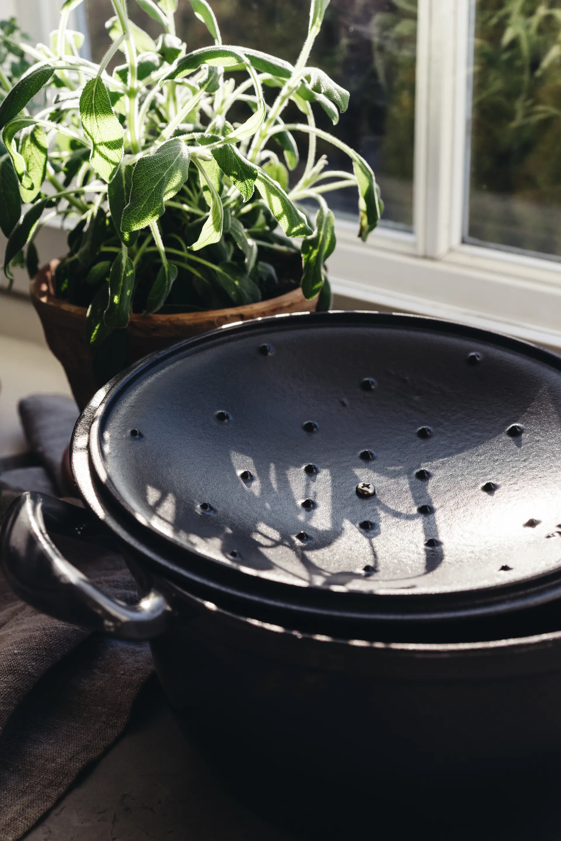 Κατσαρόλα από χυτοσίδηρο , 4 L Heirol