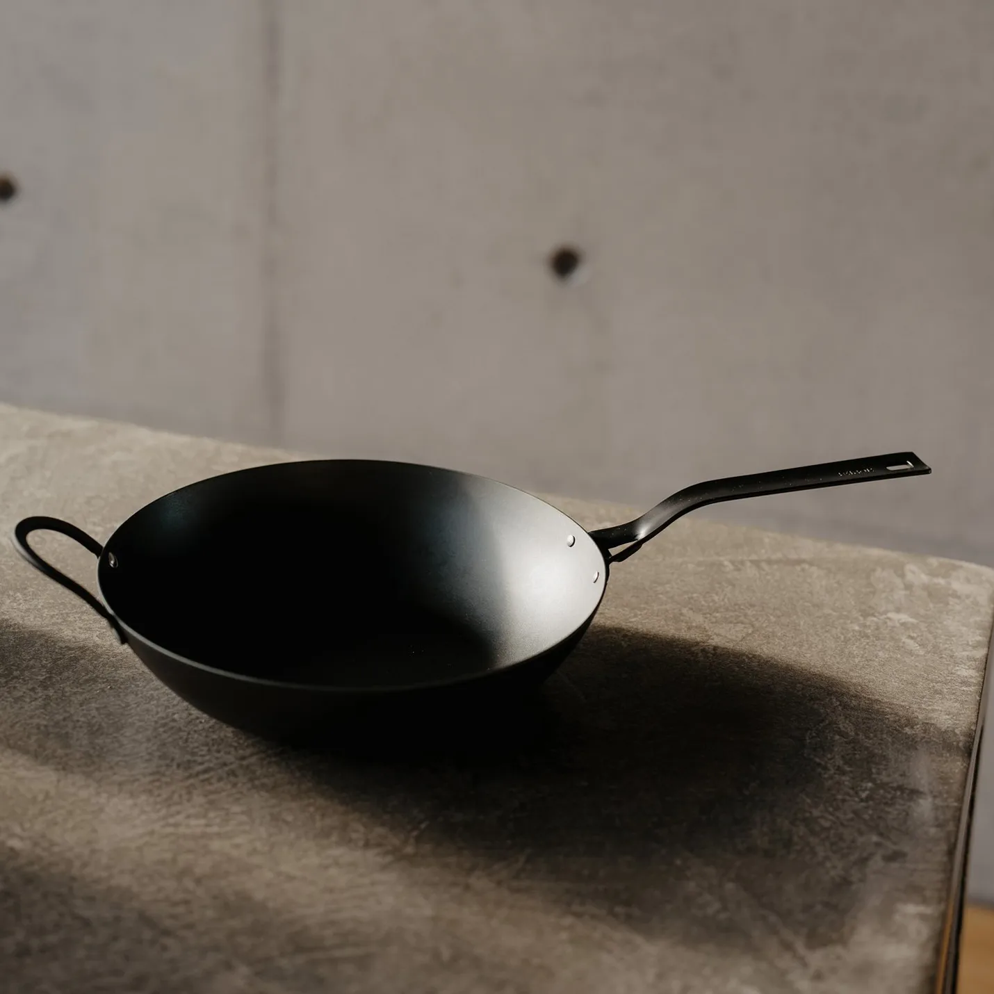 Heirol wok τηγάνι Ø33 εκ., Μαύρο Heirol