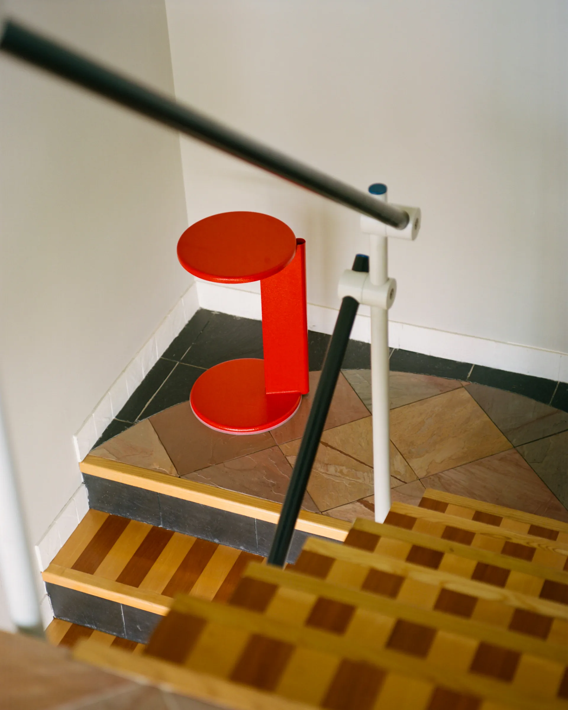 Lolly τραπεζάκι 56 cm, Traffic red gloss Hem